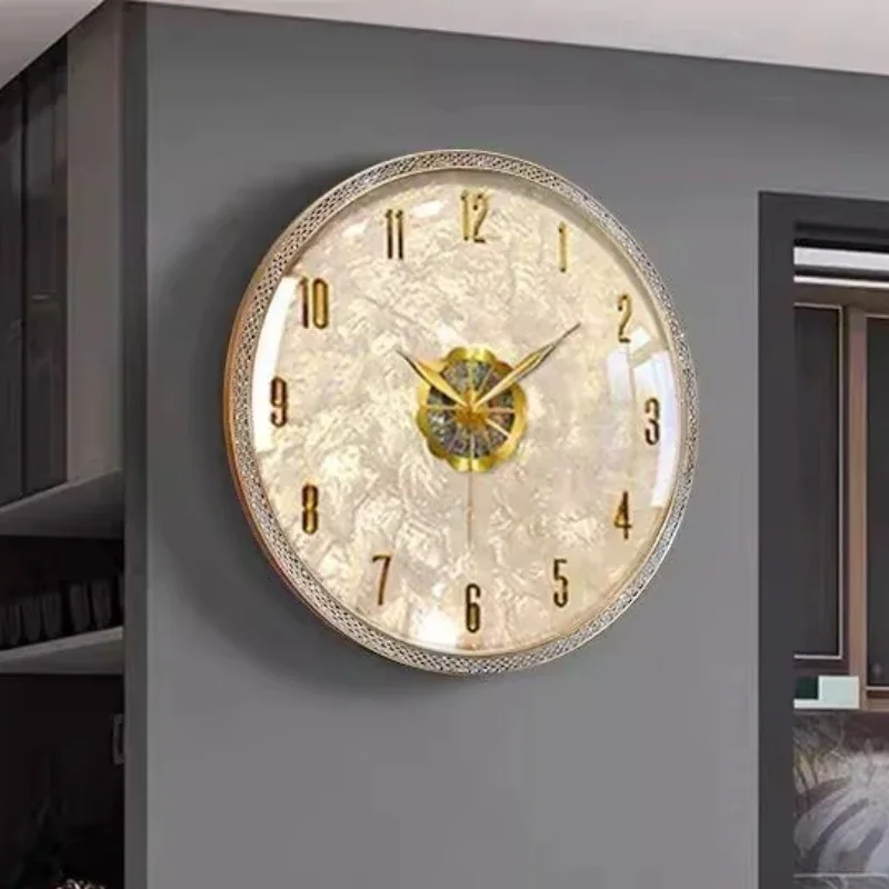 Luxury Watch Wall Clock - モダンライトラグジュアリーリビングルーム壁掛け時計 部屋の装飾 ホームデコレーションアイテム 丸型メタル壁掛け時計 ガーデンウォッチ 時計