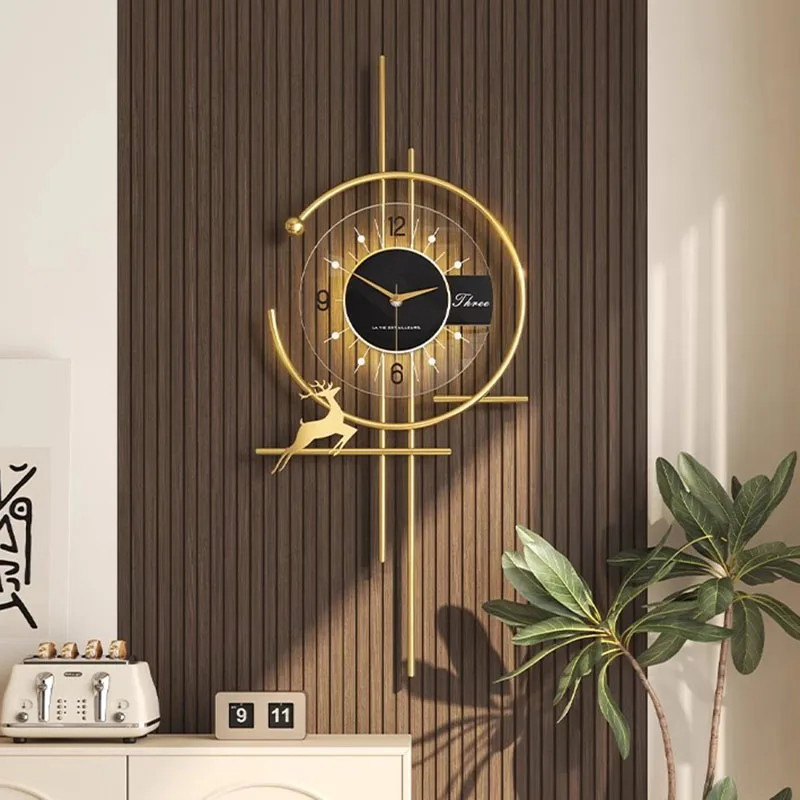 Luxury Watch Wall Clock - 人気のダイニングルームの壁時計ミニマリストの高級装飾サイレントクォーツ時計クリエイティブキッチンリビングルームアート家の装飾