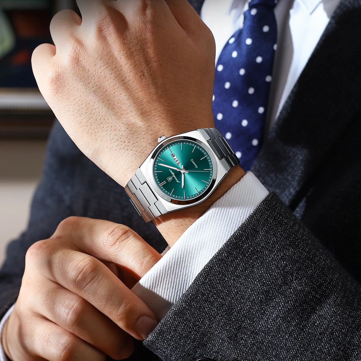 Poedagar 高級スポーツクォーツマン腕時計防水発光日付 - Luxury Watch Hublot のレビューと価格