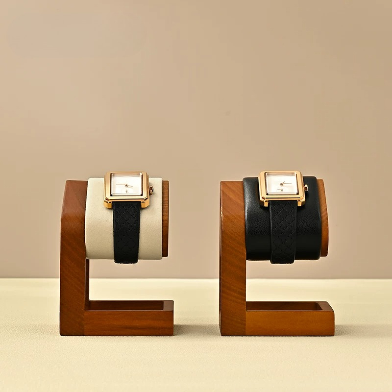 無垢材腕時計ディスプレイスタンド高級腕時計ショーケースカウン - Luxury Watch Boutique のレビューと価格