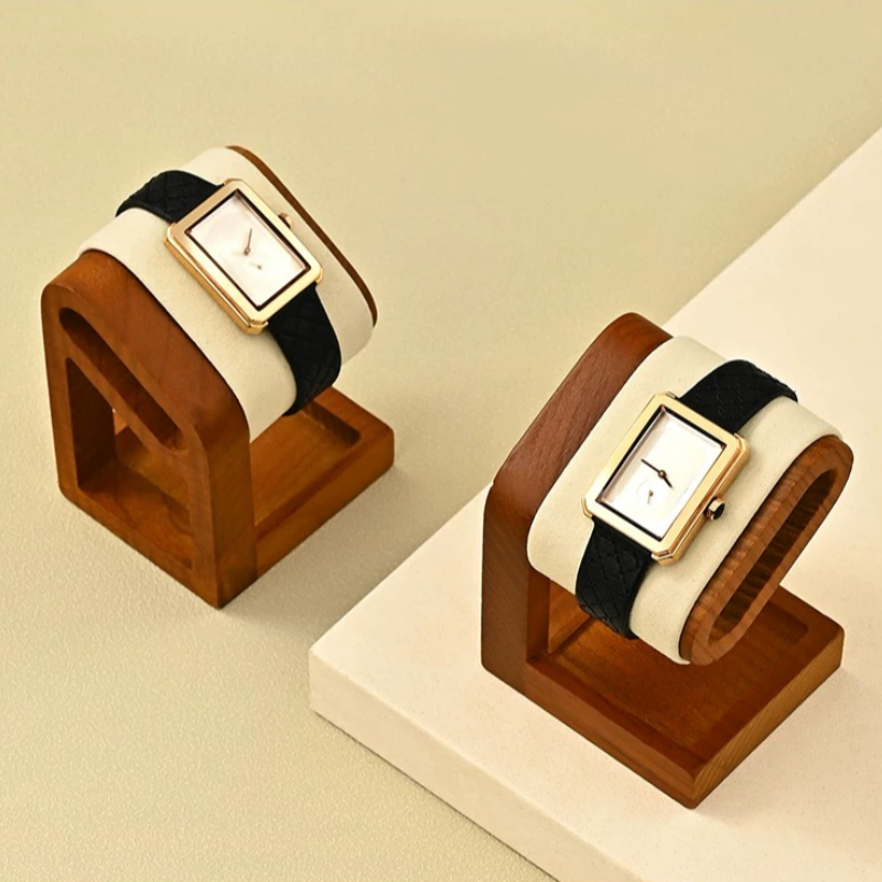 無垢材腕時計ディスプレイスタンド高級腕時計ショーケースカウン - Luxury Watch Boutique のレビューと価格