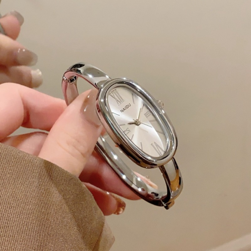 ハイエンドの女性用ローマスケールクォーツ時計シンプルなゴール - Luxury Watch Gold のレビューと価格