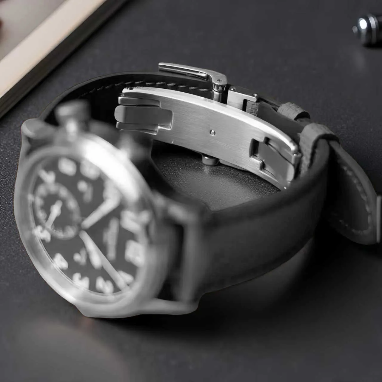 デプロイアントクラスプ時計ストラップスプリングデプロイアント - Luxury Watch Gold のレビューと価格